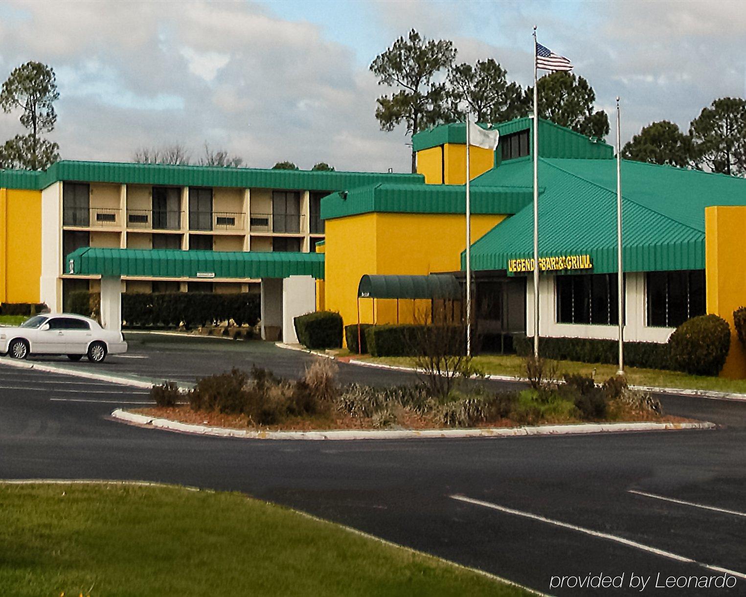 Quality Inn Tyler - Lindale Exterior photo
