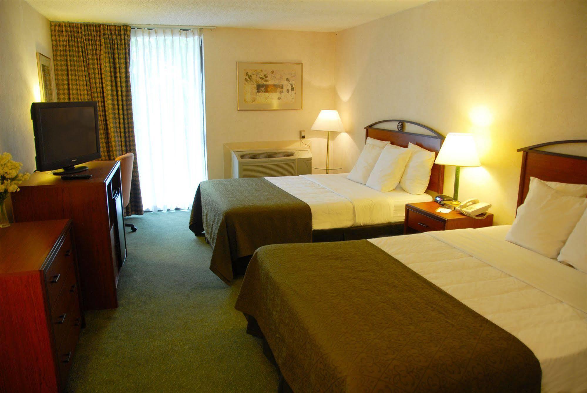 Quality Inn Tyler - Lindale Exterior photo